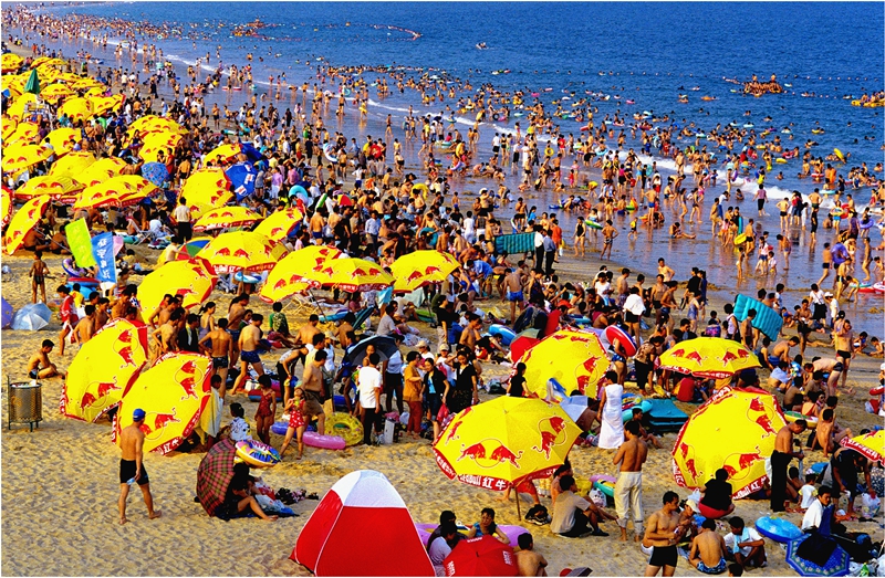 《夏日海灘》，林維高.jpg